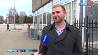 Опрос. Первые мобильные телефоны у жителей и гостей Сыктывкара