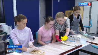 В академии юных талантов работают 5 смен для увлеченных школьников