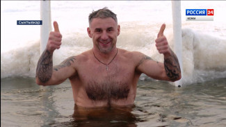 Сыктывкарские любители зимнего плавания готовятся к Крещению