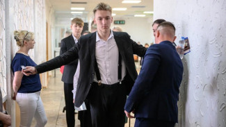 Минпросвещения РФ не утверждало единую школьную форму