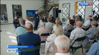 Ростислав Гольдштейн дал ряд поручений по итогам встречи с общественниками Усть-Куломского района