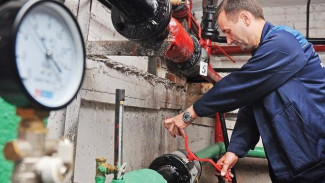 Кто принимает решение о начале отопительного периода?