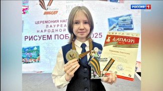 Юная воркутинка Светлана Новикова стала победительницей народной акции «Рисуем Победу!»