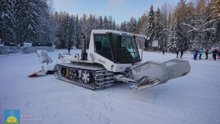 В Сыктывкаре началась подготовка лыжных трасс
