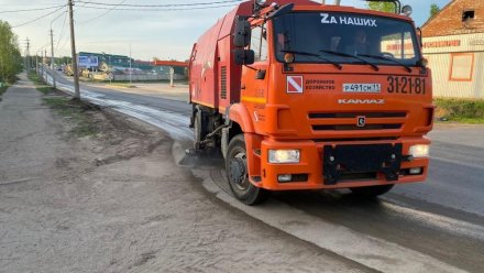 Более 3300 кубометров смёта вывезли с улиц Сыктывкара с конца марта