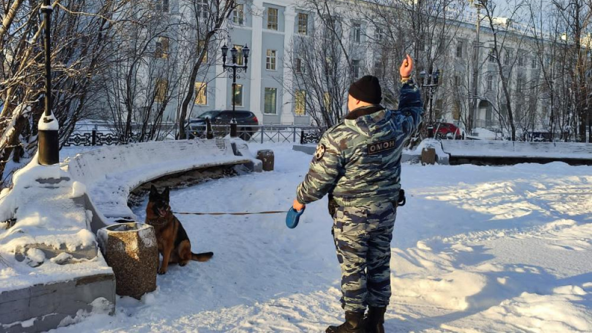 В Воркуте сотрудники ОМОН «Арктика» обследовали места проведения  «Заполярных игр» – ГТРК «Коми Гор»