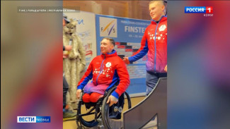 Лыжник-паралимпиец из Коми Иван Голубков завоевал золото, серебро и бронзу на втором этапе Кубка мира в Германии