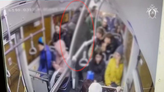 В Сыктывкаре завершено расследование дела в отношении мужчины, ударившего в автобусе подростка