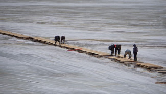 На переправе Алешино-Седкыркещ усовершенствованы площадки для посадки-высадки людей