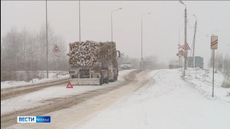 Первый снег в Сыктывкаре спровоцировал рост числа ДТП