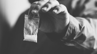 В Печоре перед судом предстанет жительница Красноярского края, оставившая следы ДНК на свертке с наркотиком