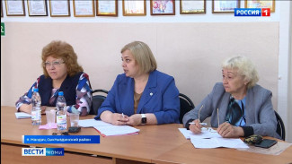 Министр здравоохранения Коми обсудила с жителями Сыктывдинского района проблемы здравоохранения 