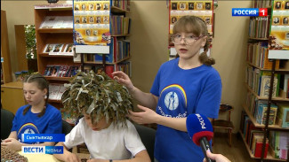 Воспитанники сыктывкарского детского дома № 3 начали шить для бойцов СВО камуфляжные шапки