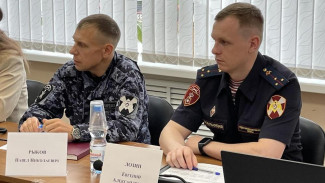 В Коми росгвардейцы в составе межведомственной комиссии завершили проверку образовательных учреждений