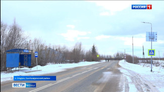 Остановочному комплексу на трассе, идущей вдоль села Слудка в Сыктывдинском районе нужно освещение