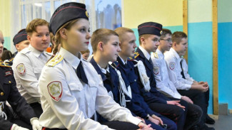 На базе детского оздоровительно-образовательного центра «Гренада» открылась профильная смена «Кадетство»