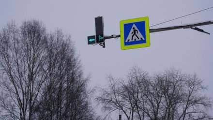 Администрация Сыктывкара совместно с ОГИБДД УМВД разъяснила о смене фаз светофоров в городе