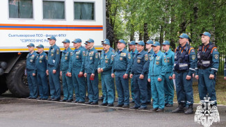 В Сыктывкаре состоялось торжественное мероприятие, посвященное 20-летию со дня образования Сыктывкарского поисково-спасательного отряда