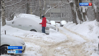 Столица Коми тонет в снегу, за январь выпало уже почти две месячные нормы осадков