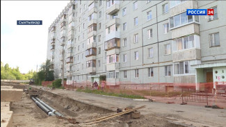 В столичном микрорайоне Нижний Чов меняют трубы магистральной сети теплоснабжения