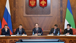 Ростислав Гольдштейн поручил восстановить уличное освещение в районе детского реабилитационного центра в Краснозатонском