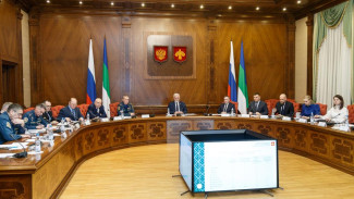 Владимир Уйба провел заседание Комиссии по предупреждению и ликвидации ЧС и обеспечению пожарной безопасности Республики Коми