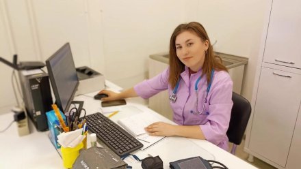 Молодые медики из посёлка Том помогли появится на свет маленькой девочке