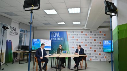 Более 4500 сообщений собрала Прямая линия с Ростиславом Гольдштейном