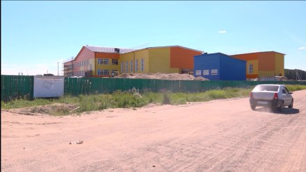 Строительство школы в селе Помоздино
