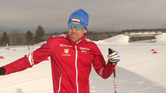 Лыжник из Коми Илья Семиков завершил третий этап Кубка России с серебряной наградой