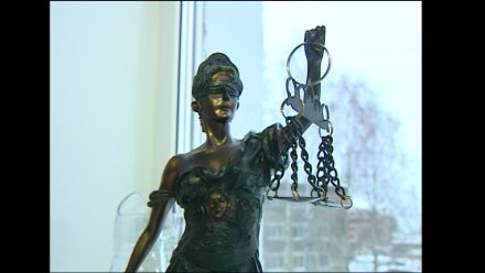 За нападение на коллегу с ножом и угрозу убийством осужден житель Ухты