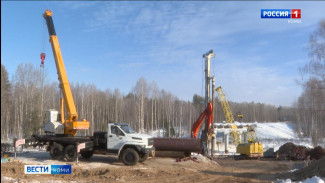 Строительство нового моста через реку Лемью между Сыктывкаром и Корткеросским районом идет по графику