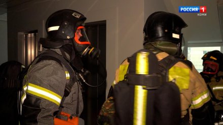 По поручению Ростислава Гольдштейна региональным огнеборцам и спасателям повысили заработную плату