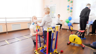 В Коми вопросы поддержки семей, воспитывающих детей с инвалидностью, обсудят на республиканском форуме «Под крылом»