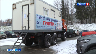 В Сыктывкарской городской поликлинике №3 доступны две эффективные вакцины ФЛЮ-М и СОВИГРИПП