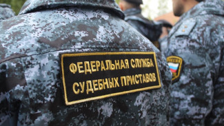 В Печоре контролер оштрафована за воспрепятствование законной деятельности приставов