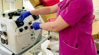 В Коми поступил новый аппарат донорского плазмафереза