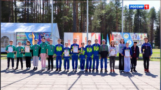 Школьники из Коми показали силу и ловкость на «Президентских состязаниях» и «Президентских спортивных играх»