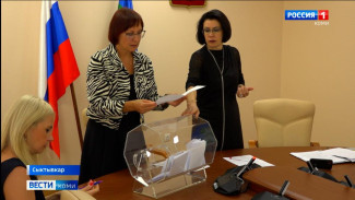 В Сыктывкаре состоялась жеребьевка по распределению бесплатного эфирного времени между кандидатами в депутаты Госсовета Коми