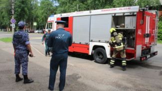 В Сыктывкаре прошли пожарно-тактические учения Росгвардии и МЧС