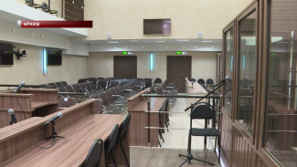 За сломанную душевую кабину с жителя Усть-Вымского района Республики Коми решением суда взыскан материальный ущерб