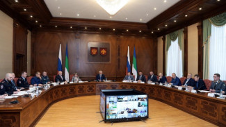 Глава Республики Коми Владимир Уйба провёл заседание Республиканской комиссии по обеспечению безопасности дорожного движения