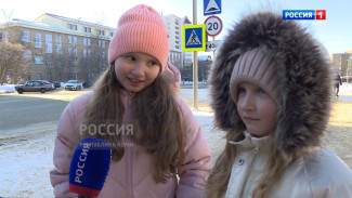 С творогом, мёдом и малиновым вареньем: жители Сыктывкара рассказали, какие они предпочитают блины