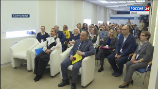 Конкурсы Большой профессиональной недели педагогического мастерства завершились «Брифингом»