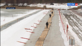 Как жители поселка Седкыркещ готовятся пережить время распутицы