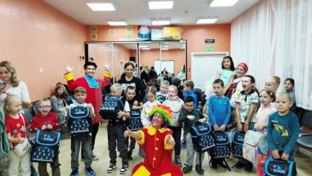 Благодаря акции «Дорога в школу» 755 юных жителей Коми получили в подарок к 1 сентября портфели и наборы школьных принадлежностей