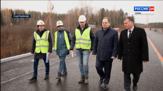 Ростислав Гольдштейн проинспектировал ход строительства моста через Лемью 