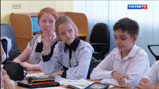 В российских школах могут начать обязательное изучение китайского языка