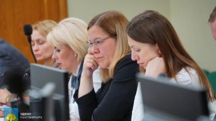 В преддверии летнего сезона в администрации столицы Коми обсудили обеспечение комплексной безопасности детских оздоровительных лагерей