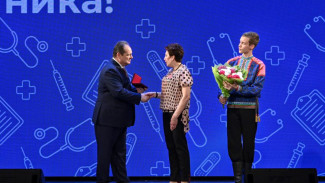 В республиканской филармонии чествовали медицинских работников